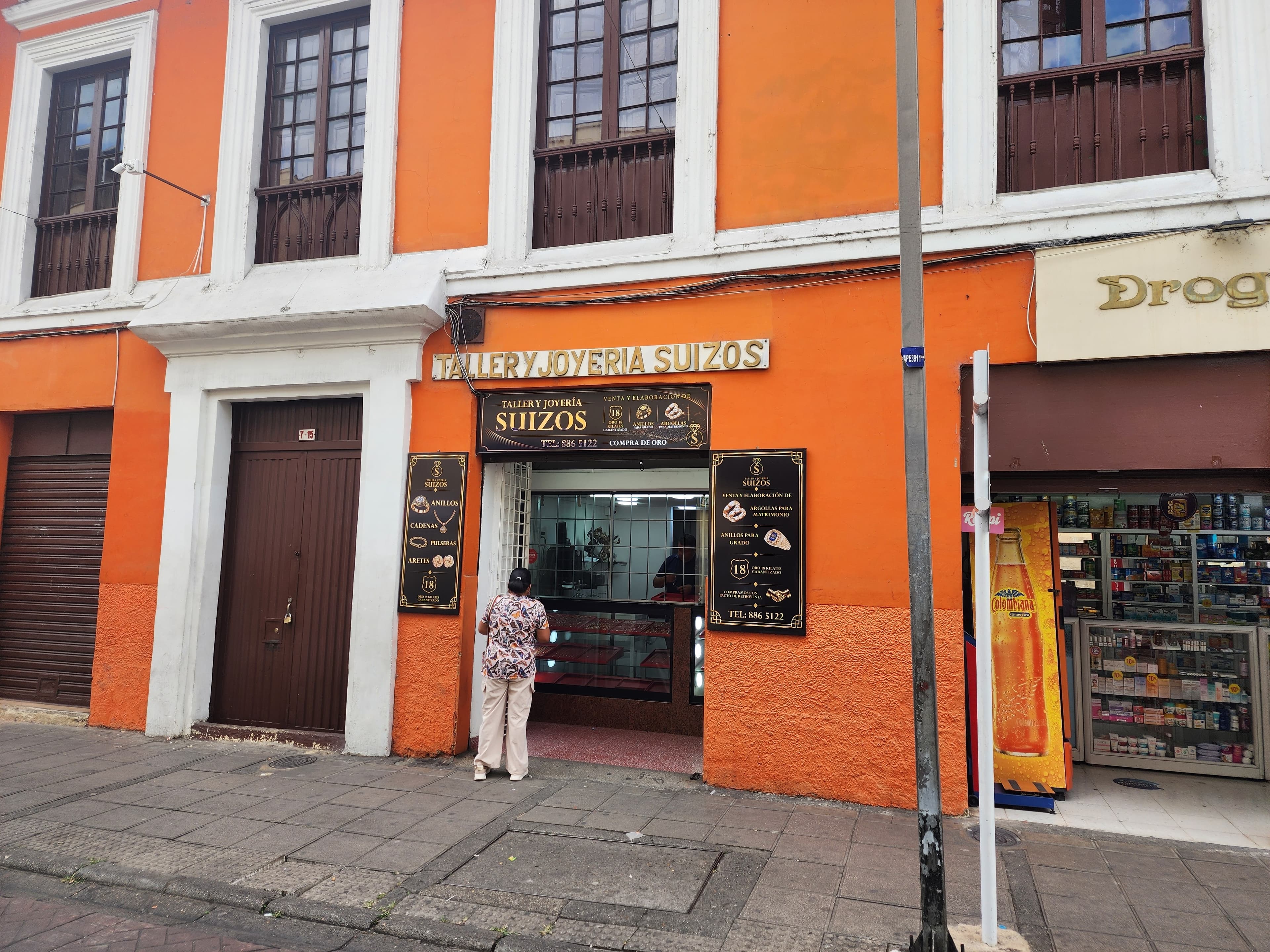 Fachada real del Taller y Joyería Suizos en Carrera 6 # 7-11, Fusagasugá